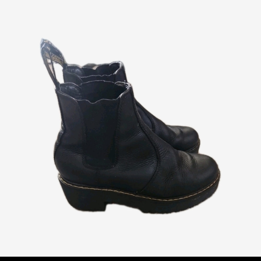 Dr. Marten Black Womens Rometty Wyoming Leather Platform Pull On Chelsea Boots 7 - Picture 5 of 14